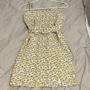 Forever 21 Yellow and White Floral Mini Dress